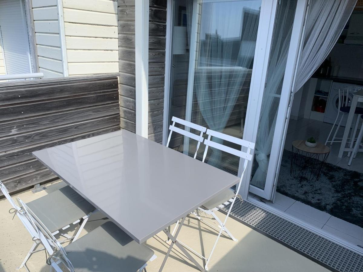 Appartement Proche Plage Avec Parking Et Balcon - Fr-1-482-102 Fort-Mahon-Plage Exteriér fotografie